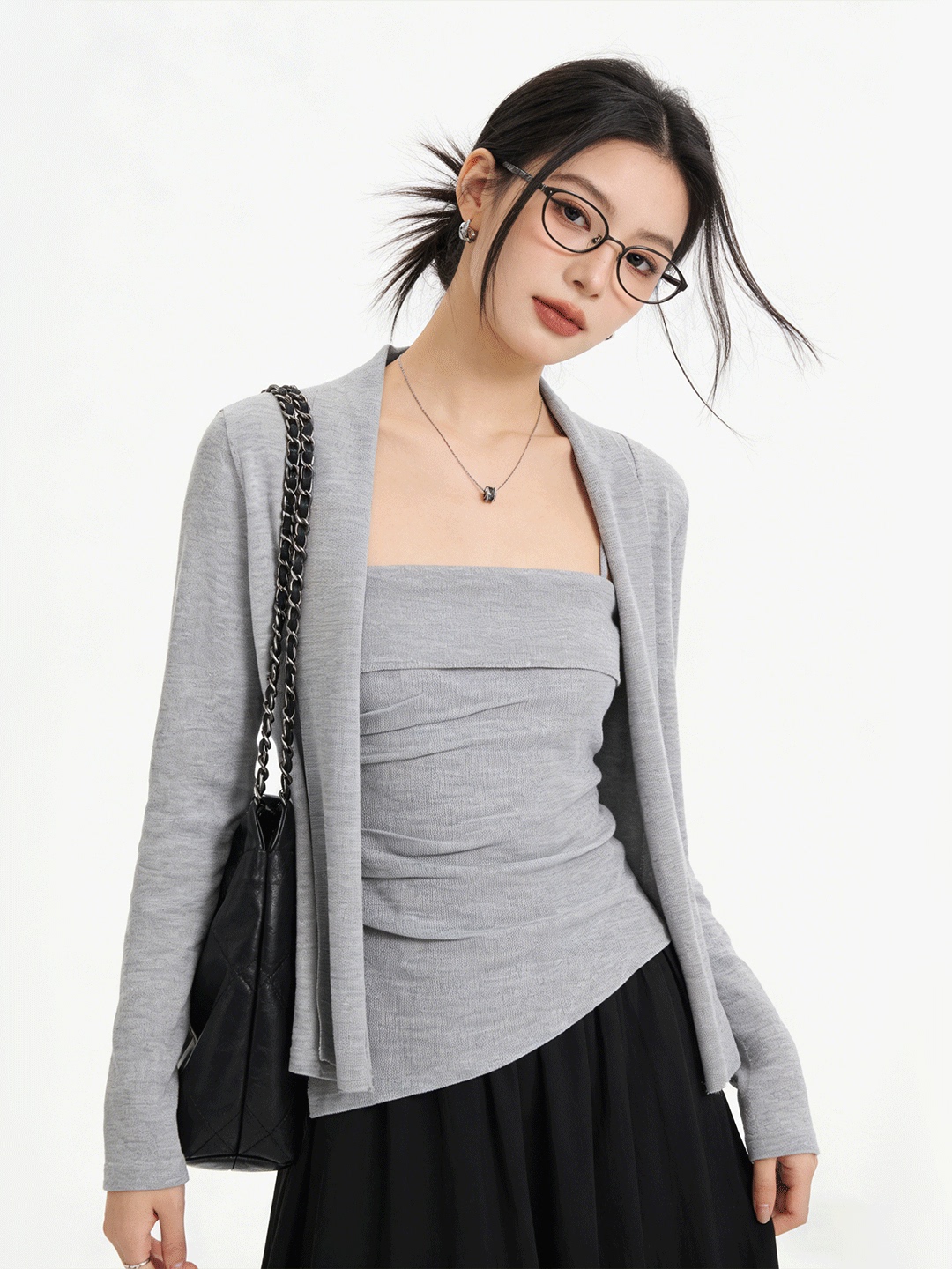 Korean Lifestyle & Kids Boutique Photos - طقم كارديجان قصير محبوك من قطعتين